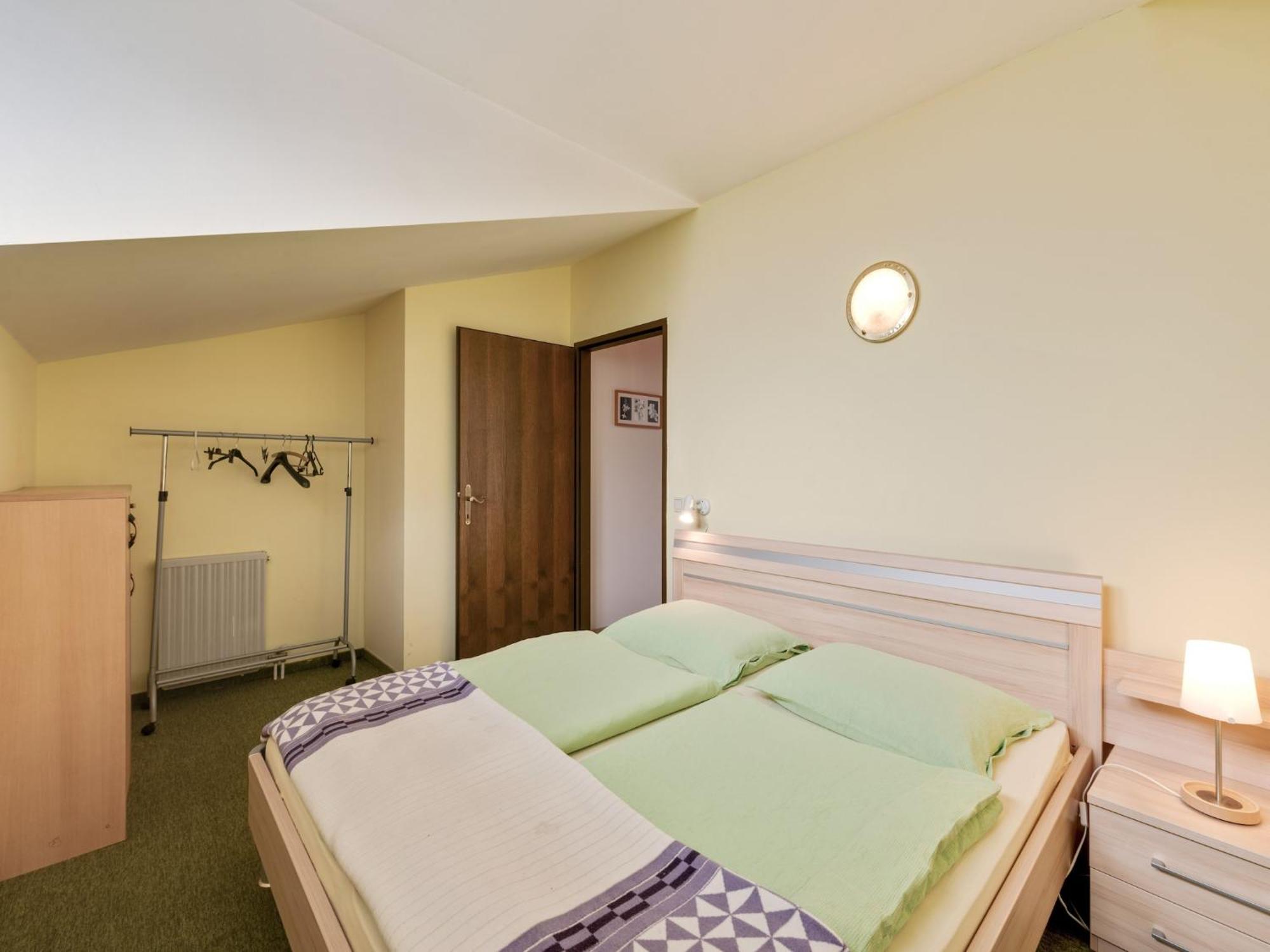 Cozy Apartment In Afritz Am See Near Gerlitzen Ski Area Buitenkant foto