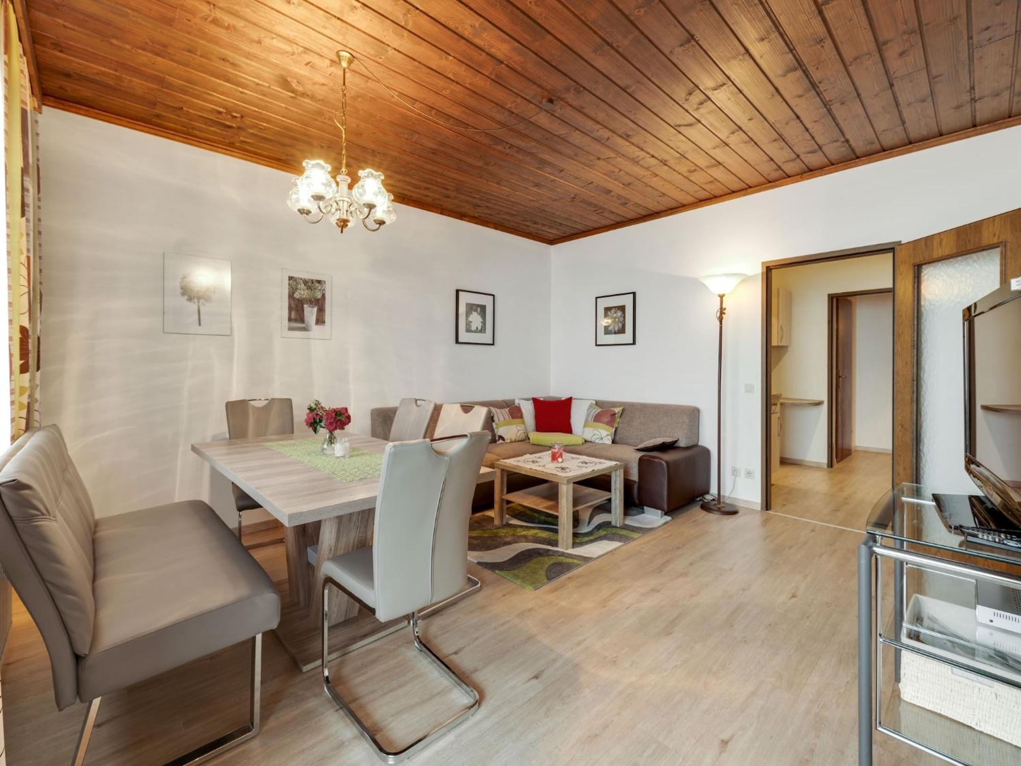 Cozy Apartment In Afritz Am See Near Gerlitzen Ski Area Buitenkant foto