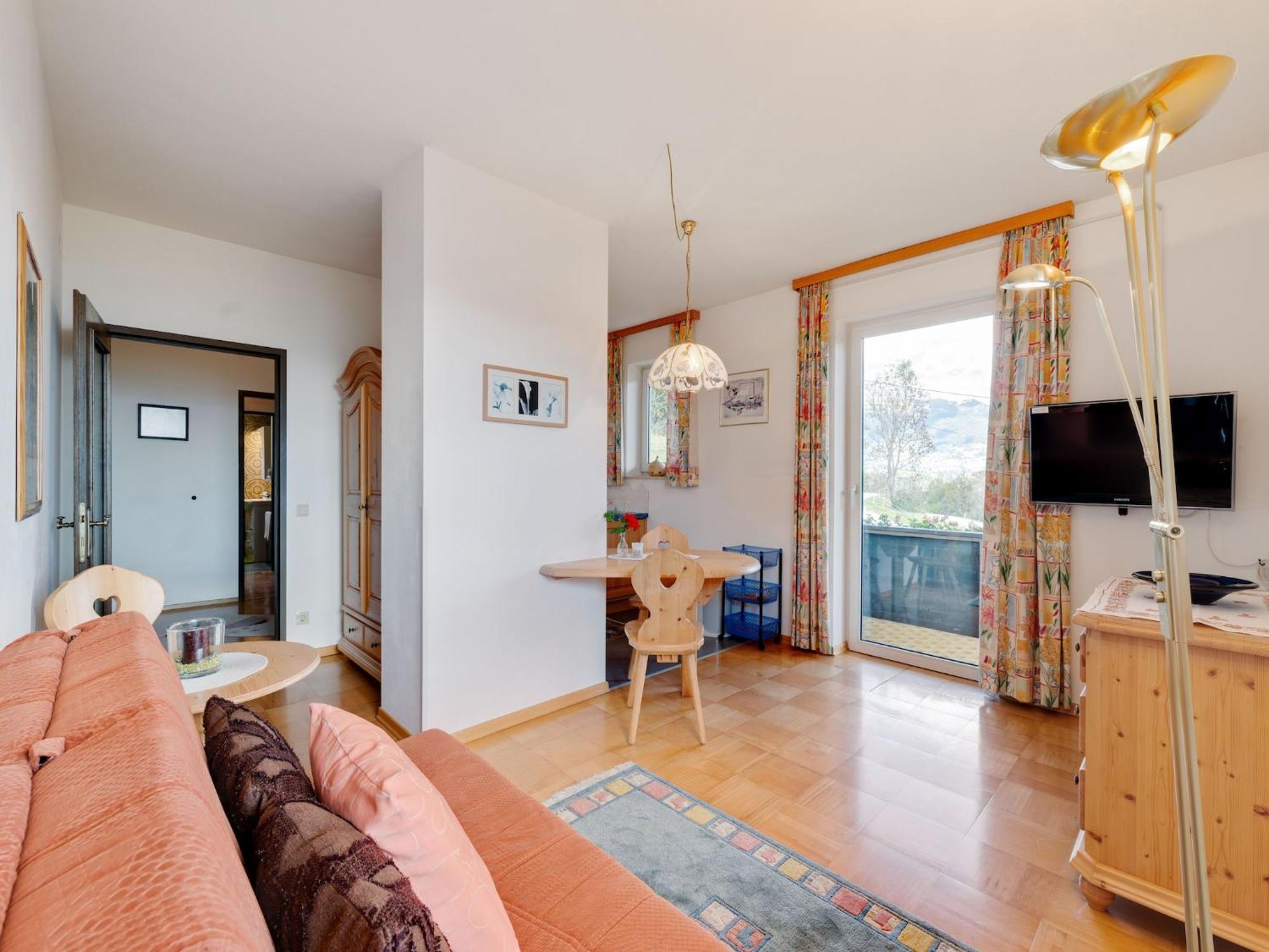 Cozy Apartment In Afritz Am See Near Gerlitzen Ski Area Buitenkant foto