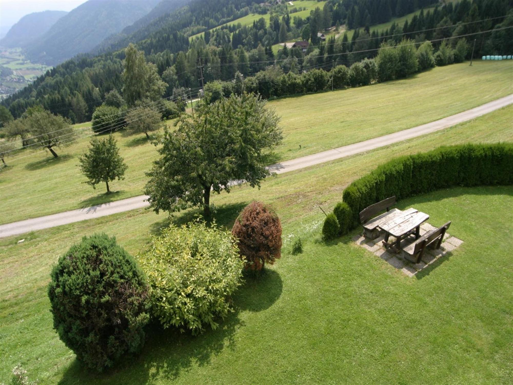 Cozy Apartment In Afritz Am See Near Gerlitzen Ski Area Buitenkant foto