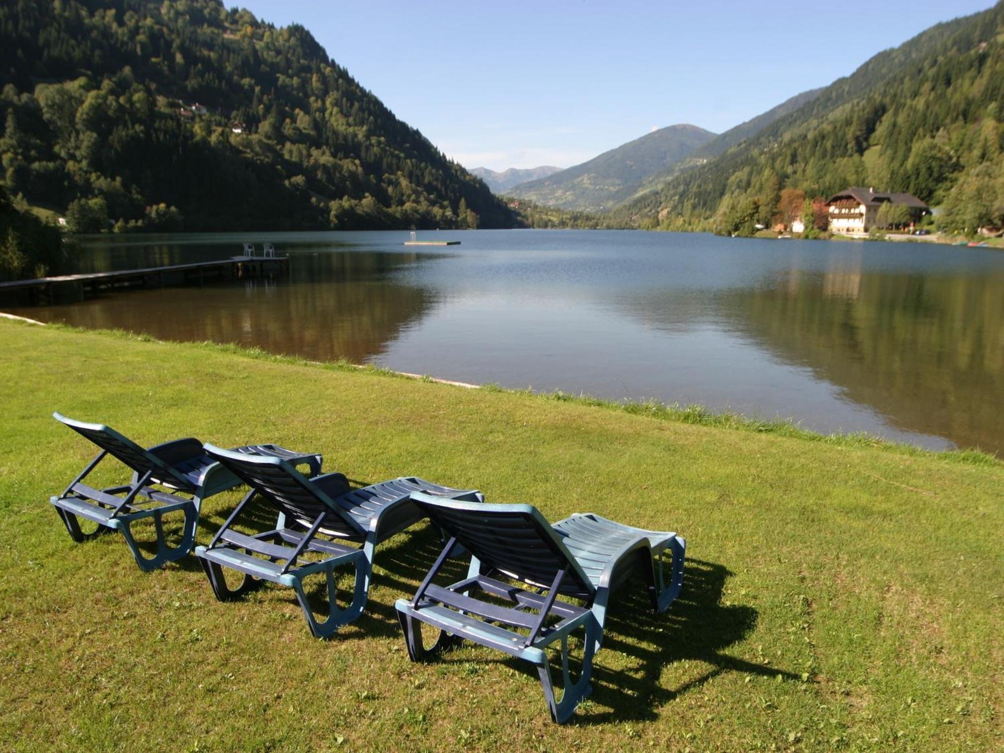 Cozy Apartment In Afritz Am See Near Gerlitzen Ski Area Buitenkant foto